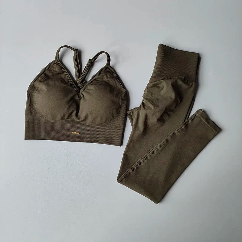 There are new color Peach High-Waisted Hip-Lifting Women's Exercise Suit Shockproof Yoga Fitness Clothes for Running And Styling